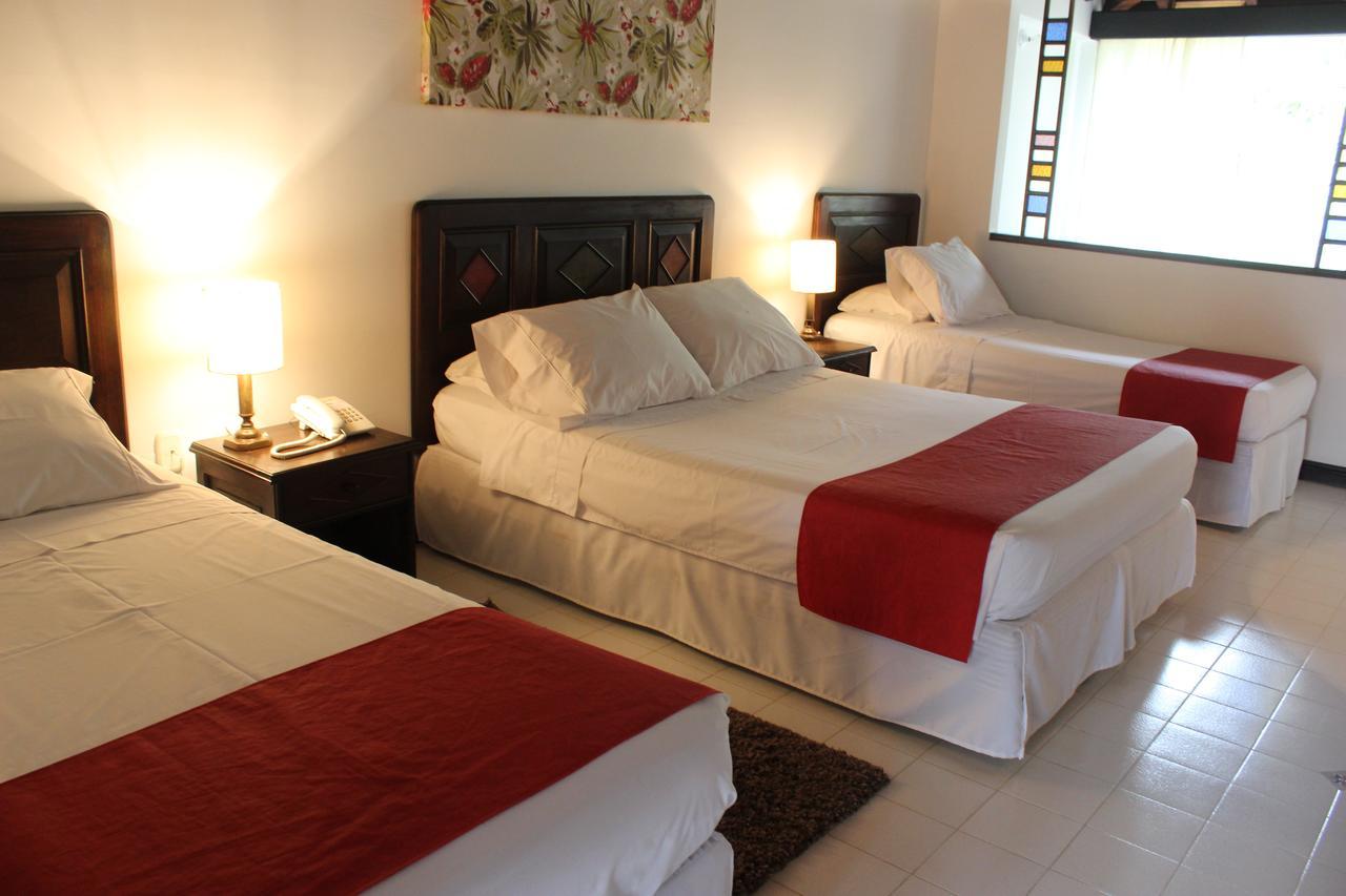 Hotel Acuarela La Granja Extérieur photo